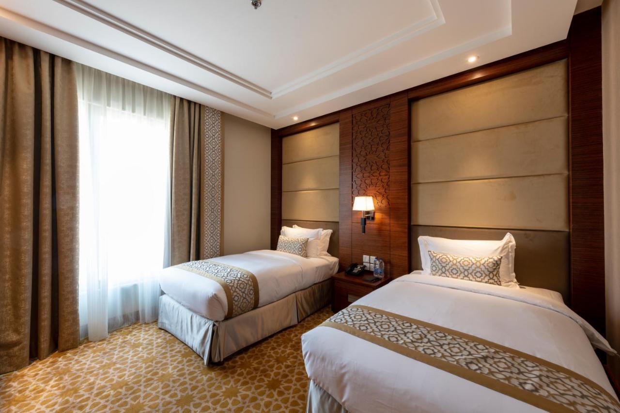 Taj Jeddah Hotel Apartment Extérieur photo
