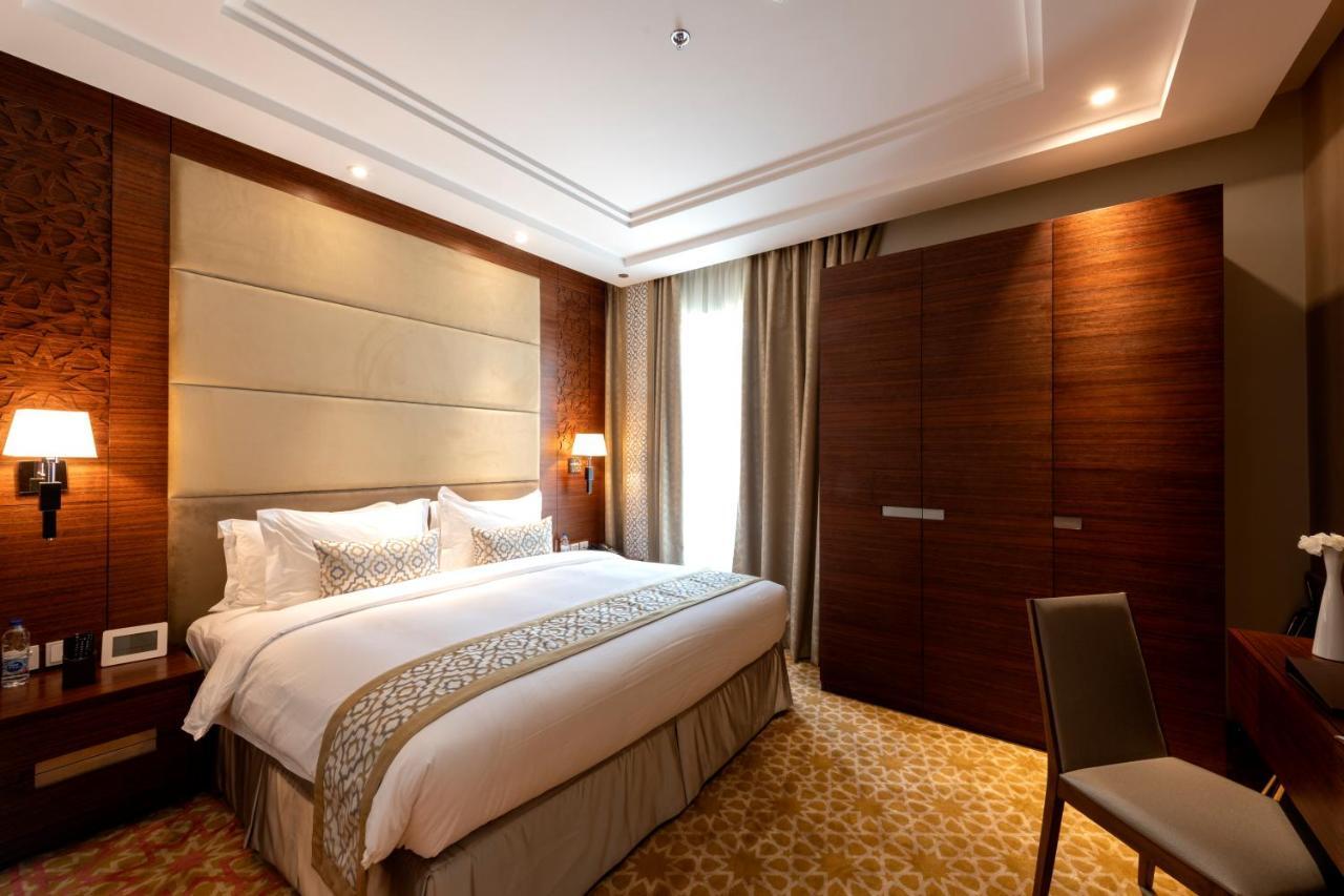 Taj Jeddah Hotel Apartment Extérieur photo